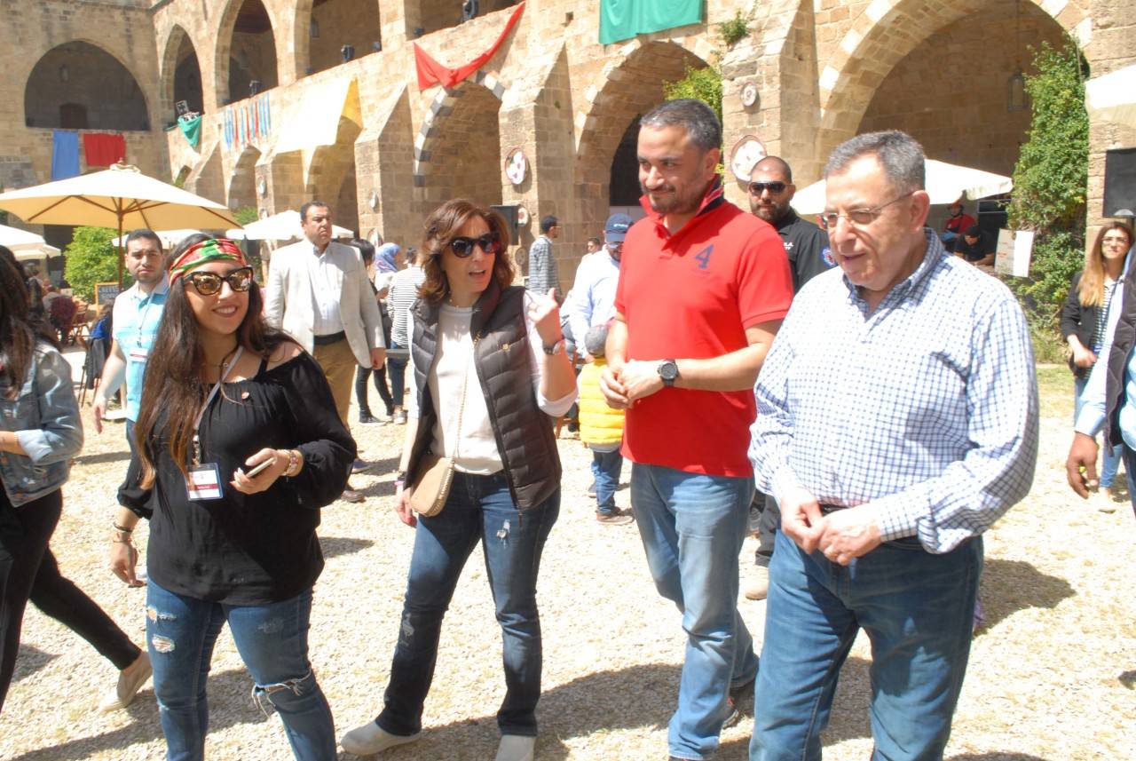 السنيورة من "سوق الأكل": إرادة الحياة عند اللبناني ستستمر