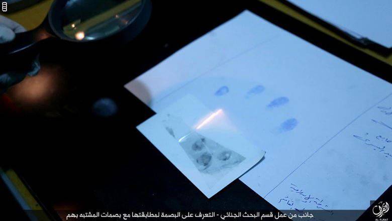 "داعش" يكشف صوراً لـ"قسم البحث الجنائي في الشرطة الإسلامية"