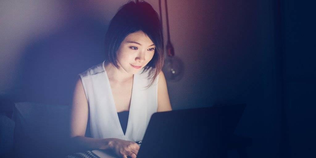 أحذر.. الشبكات الاجتماعية طريقك إلى الاكتئاب