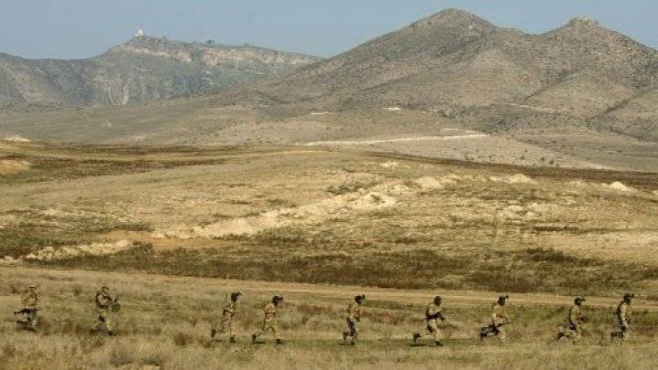اندلاع معارك عنيفة بين أرمينيا وأذربيجان في إقليم قرة باغ المتنازع عليه