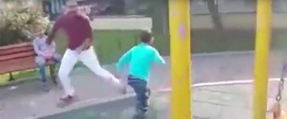 بالفيديو طفل سوري ضحية مقلب رهيب في تركيا