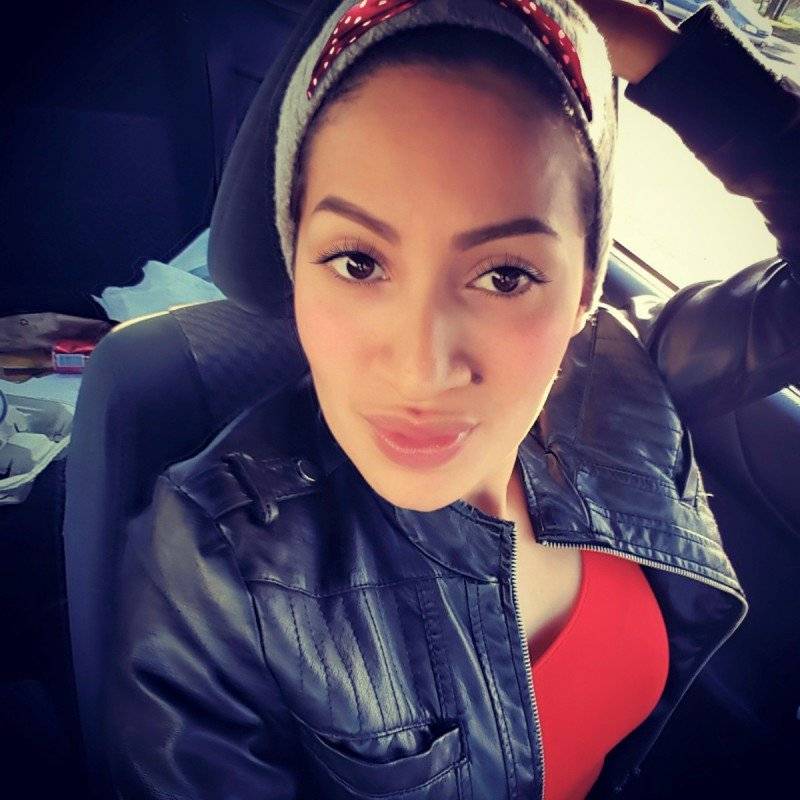 صور: سأل رجل مشرد امرأة أن تعطيه المال.. لم تقبل والسبب سيدهشكم!!