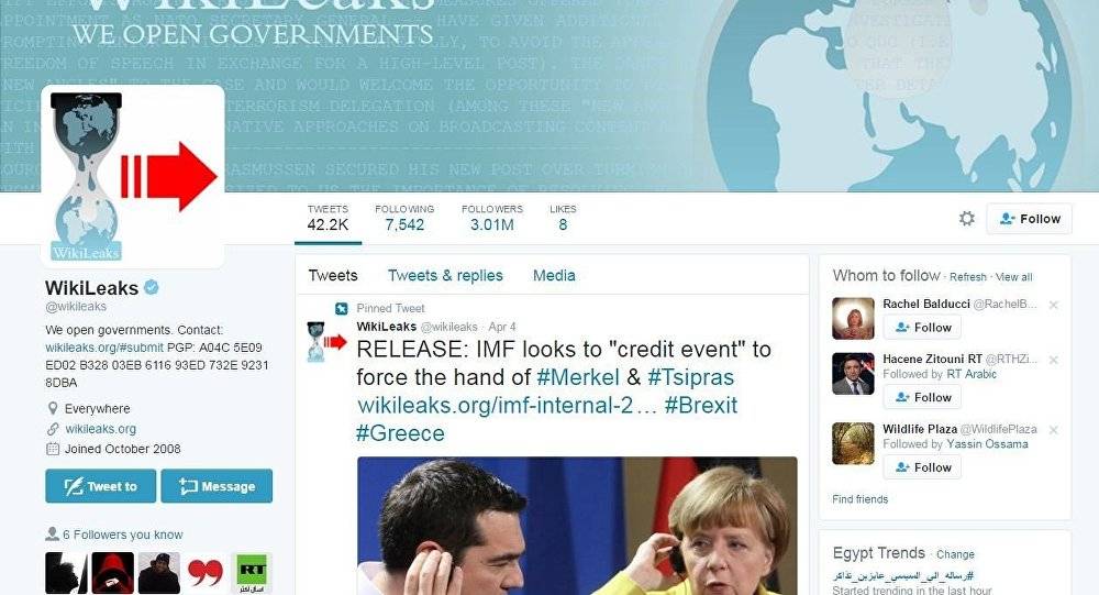 شاهد... "ويكيليكس" يفضح تمويل أمريكا لـ"وثائق بنما" للهجوم على بوتين