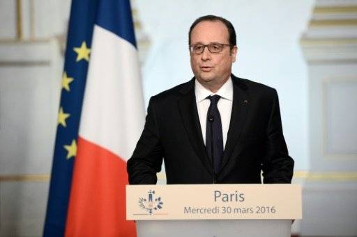 الابقاء على 10 آلاف وظيفة في الجيش الفرنسي واستحداث 800 جديدة