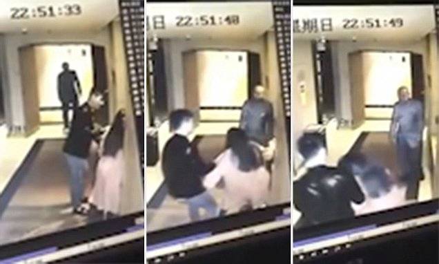 فيديو: محاولة اختطاف امرأة من أمام غرفتها بالفندق