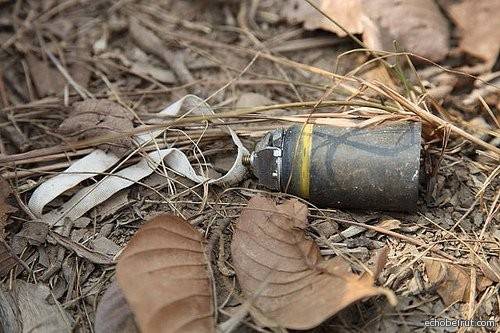 العثور على قنبلة عنقودية في زوطر الغربية من مخلفات العدوان الاسرائيلي