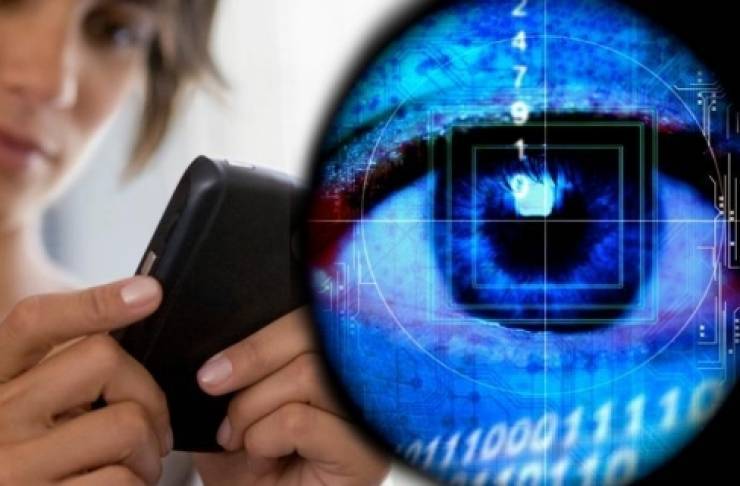 إذا ظهرت لك هذه العلامات فتأكد أن جوالك مراقب