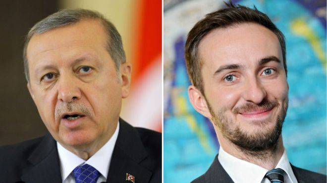 الرئيس التركي أردوغان يقاضي كوميديا ألمانيا سخر منه