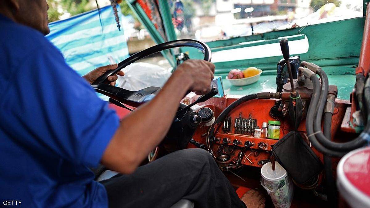 تعرف على عقوبة التهور في القيادة في تايلند ؛ فكرة ذكية جداً