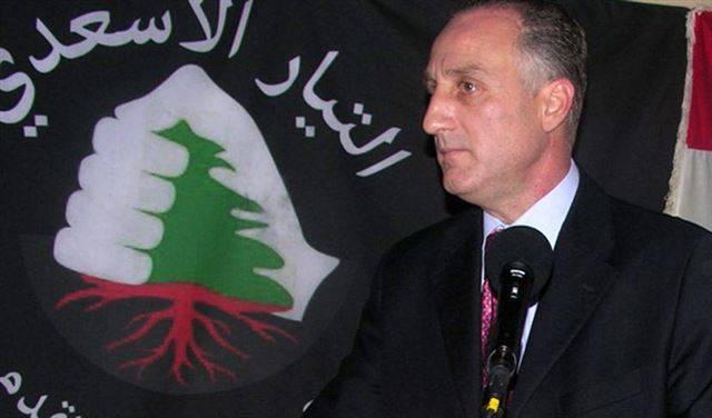 التيار الاسعدي: زيارة هولاند مشبوهة..