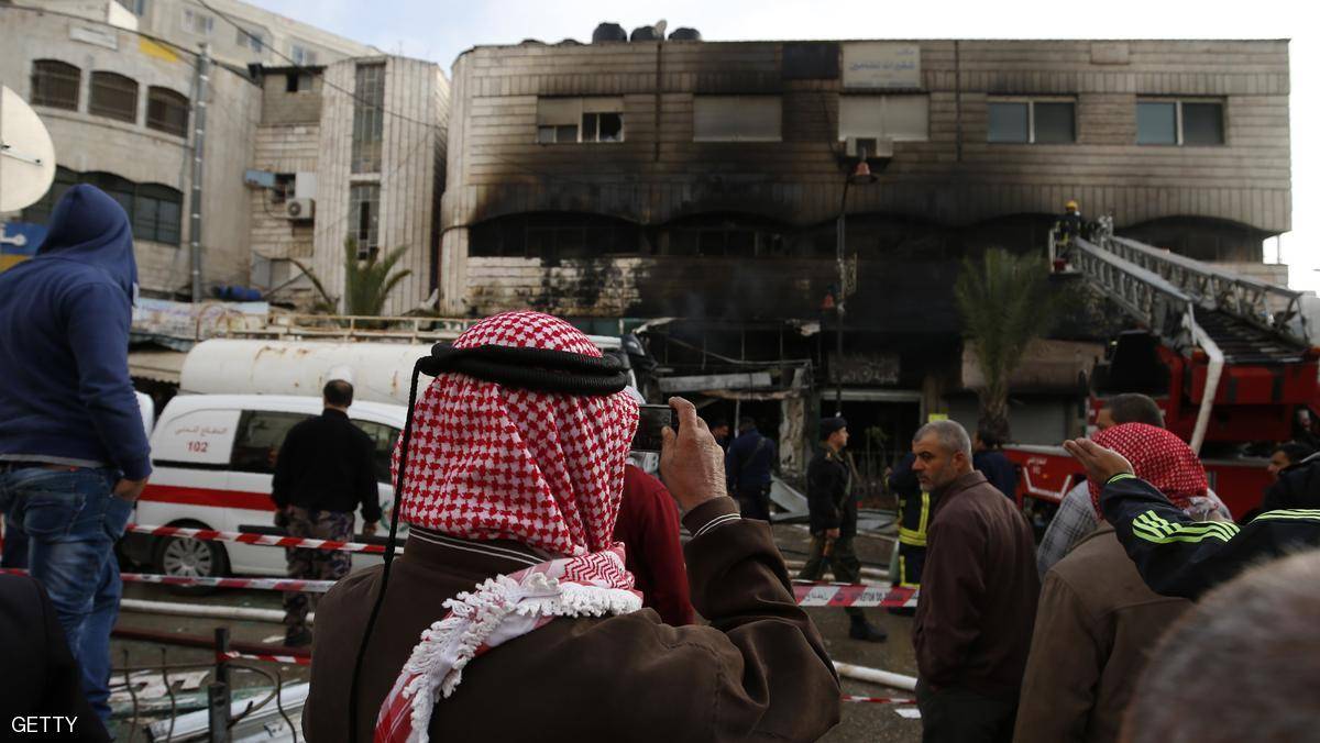 الجيش الإسرائيلي يفجر محل صرافة برام الله