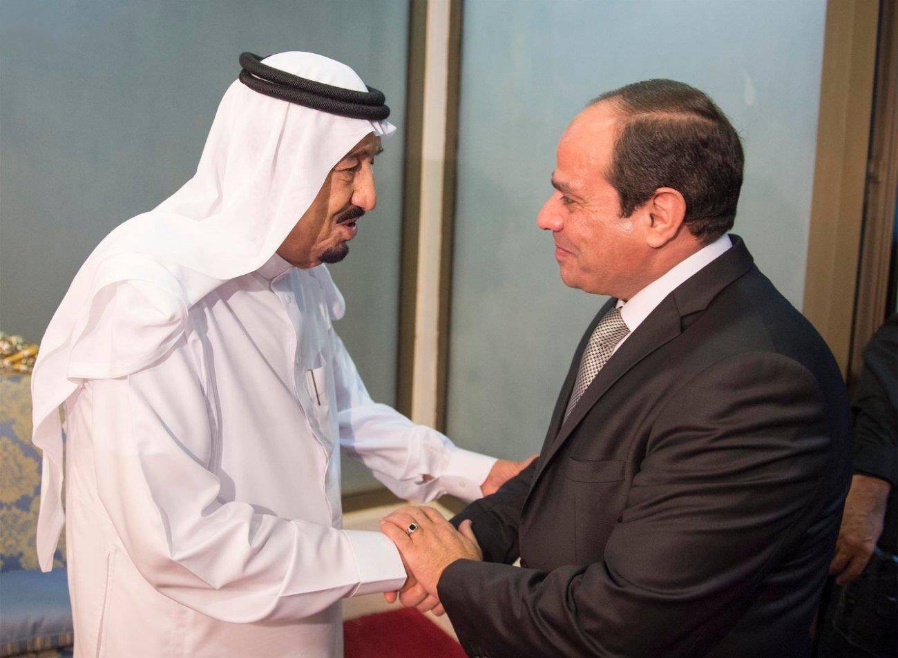 من إسرائيل الدعم السياسي ومن السعودية المالي وبدونهما سيسقط السيسي