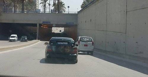 بالصور: هكذا تحول صندوق الـ”هيونداي” سجنا للأطفال في لبنان !