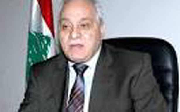 لوّح بالإضراب إذا لم تُخصص عطلة مستقلة لعيد العمل
غصن : قزي وعدنا بطرح الموضوع في جلسة الغد