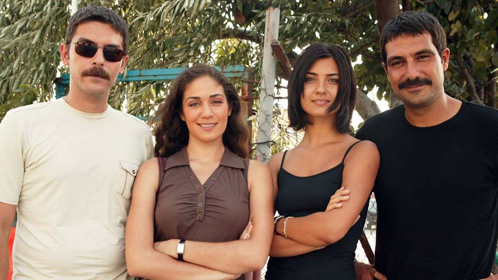 شاهدوا كيف أصبحت "سوزان" الأخت الصغرى لرفيف بطلة مسلسل "سنوات الضياع"!