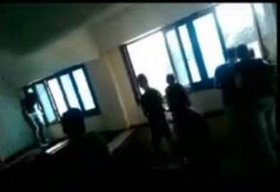 بالفيديو: فضيحة ... وصلة رقص بالملابس الداخلية داخل مدرسة!