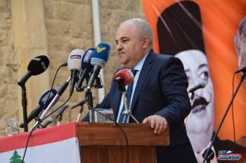 وليد بركات: "هولاند عميل لدى تل أبيب"