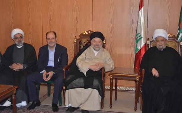 الشهرستاني زار قبلان
واستقبل افرام و كُرّم في صور