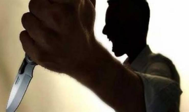 شقيق يذبح شقيقته بعدما شك بتصرفها