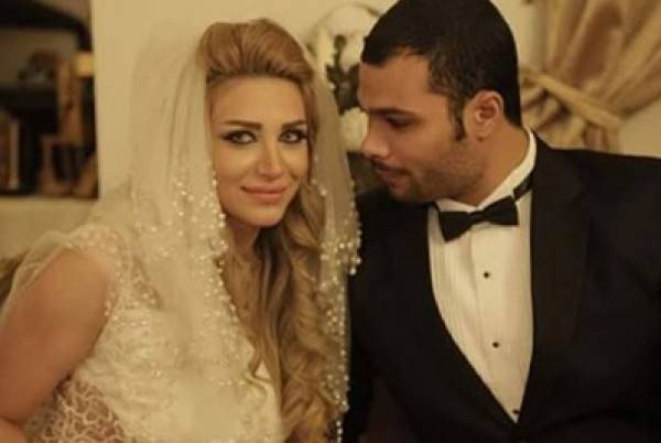 ممثل مصري : زوجتي السورية رفضت القبلات في فيلمي وهكذا أقنعتها