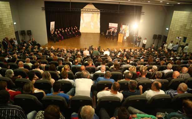 مهرجان تضامني مع المطرانين اليازجي وابراهيم
فياض : الضمانة لدور المسيحيين في بناء دولة