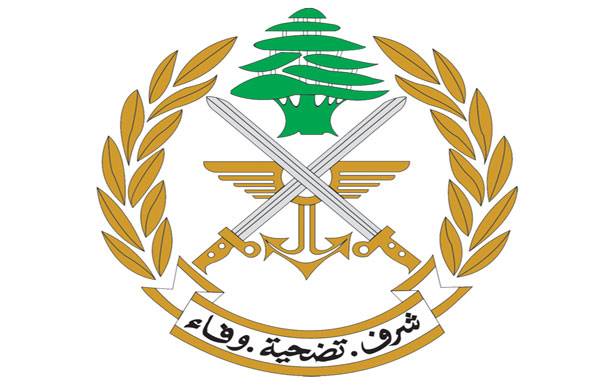 مُداهمات في البقاع الغربي
وتوقيف شخص في حارة حريك