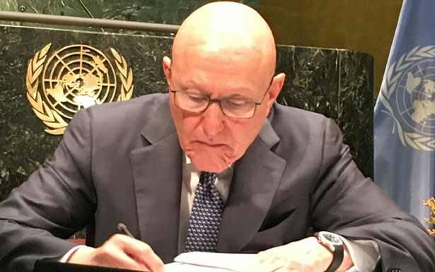 سلام وقّع اتفاقيّة باريس لتغيير المناخ في نيويورك:
لدينا 3 خطط تنتظر المانحين منها النفايات والنقل