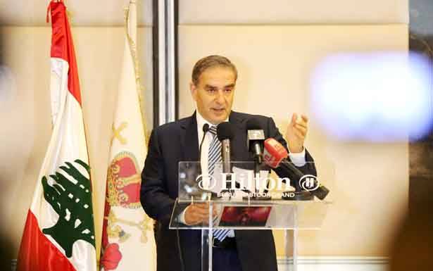 لحام في عشاء «الروم الكاثوليك»: للاهتمام بحقوقنا
فرعون: لتكاتف المعتدلين من كلّ الطوائف