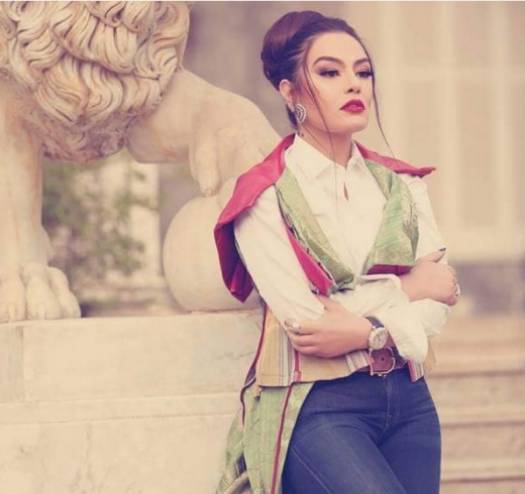 صور| تعرّفوا على الشابة ابنة شريهان وشبه مخيف بينهما!