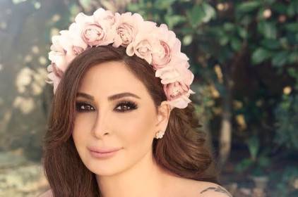 اليسا تطلب من محبيها التحلي بالصبر والسبب..؟!