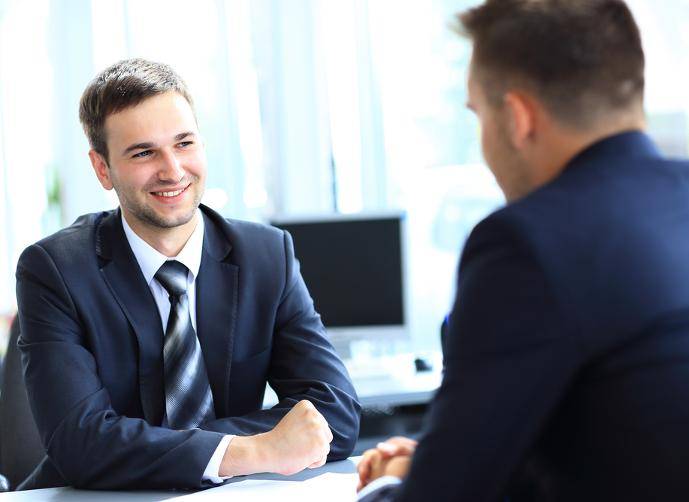 لا تتلفظ بهذه العبارات أبدا خلال مقابلة للتوظيف!