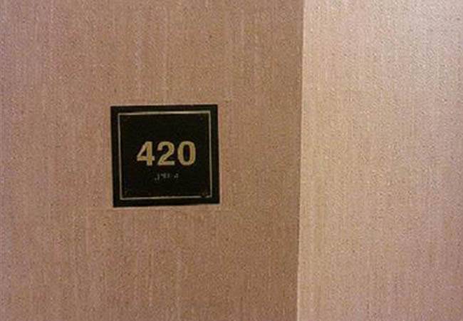 سبب تجنب الفنادق الرقم 420