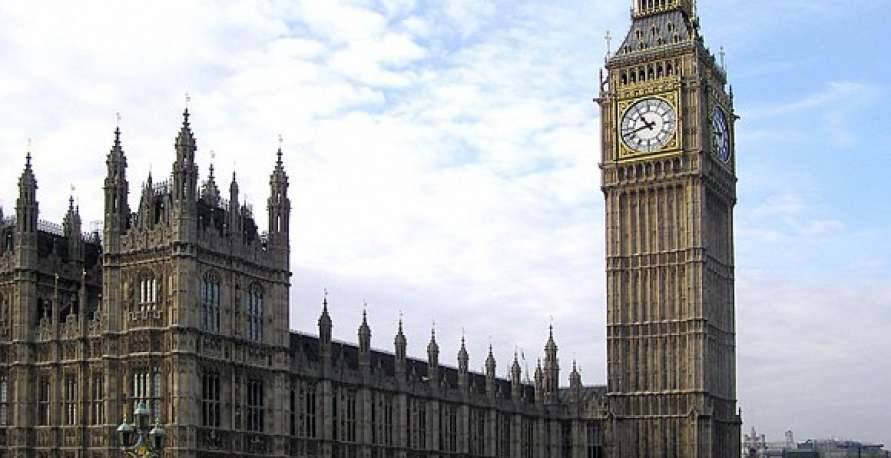 اشهر ساعة في العالم تتوقف بعد عمل دام 150 عام والسبب…