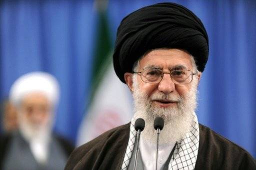 خامنئي ينتقد قرار حجز ملياري دولار من اموال ايران المجمدة في نيويورك