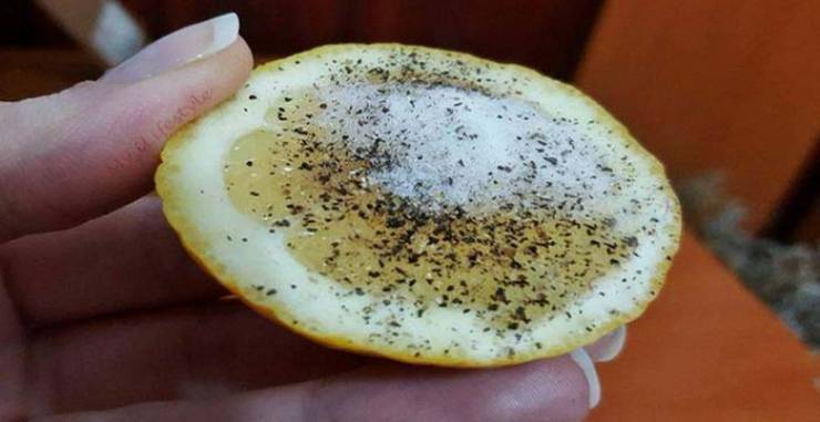 الملح والفلفل الأسود والليمون وصفة افضل من أي دواء