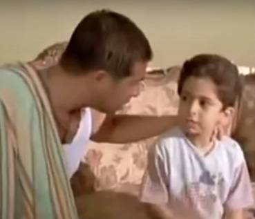 بالصور- هل تذكرون الطفل بفيلم "أبو علي" شاهدوا كيف اصبح شكله اليوم!