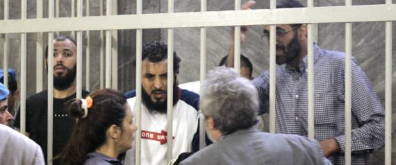 لماذا اكتظت السجون بالتونسيين بعد ثورة الياسمين؟