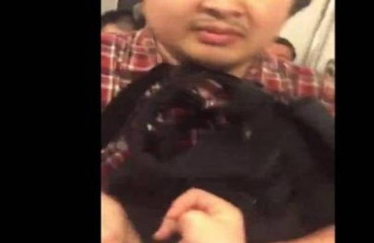 شاب قام بتصوير فتاة دون علمها.. وبعد أن علمت أجبرته على..!!