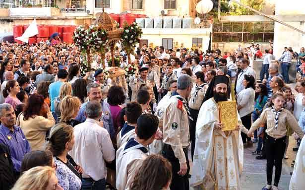 إتفاق روسي ــ سوري على «التهدئة» إعتباراً من اليوم
الجيش السوري يُعدّ للهجوم على دير الزور والرقّة بدعم جوّي روسي
