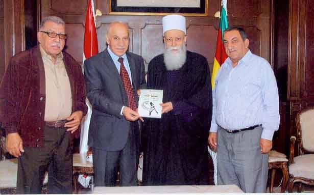 نعيم حسن استقبل وفد «الديموقراطية»:
للإجماع اللبناني والفلسطيني على رفض التوطين