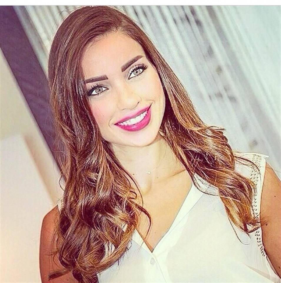 بالصورة... داليدا خليل بـ"البكيني"