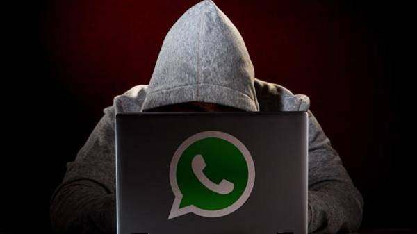 بالصور.. هكذا تستفيد من خدمة واتساب للتشفير
