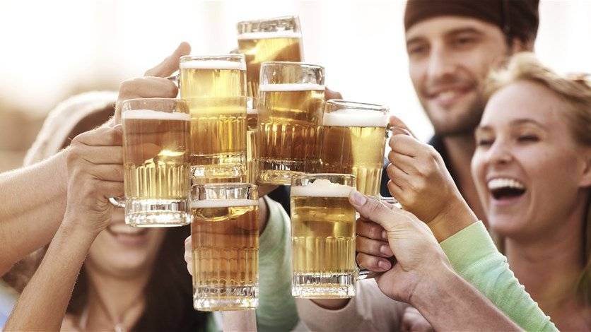 ما علاقة شرب البيرة وفقدان الوزن؟