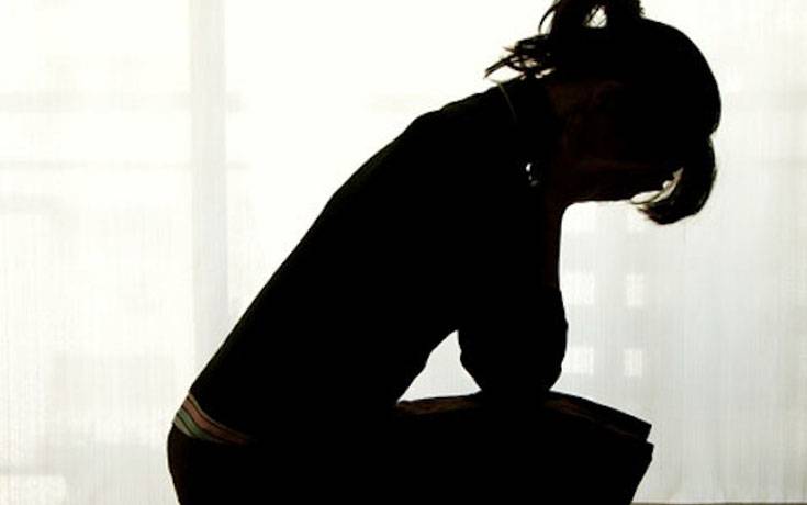 دورة شهرية مستمرة لـ5 سنوات.. كابوس فتاة عشرينية!