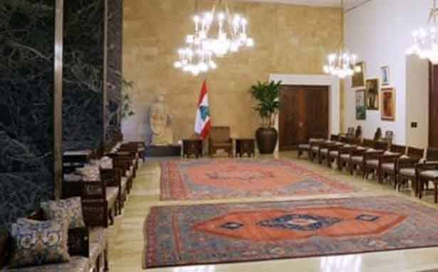 لا رئيس وانتظار التسوية الاقليمية الخيار الوحيد