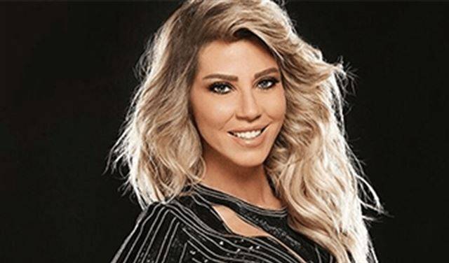 كارلا حداد تنشر صورةً مثيرة
