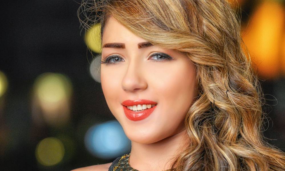 شاهد| رغم تصريحها “لا أحب الإغراء”.. صور صادمة لـ”سارة سلامة”!