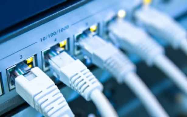 مذكرة لتوقيف حيسو وإرجاء
جلسة يوسف في «الانترنت»