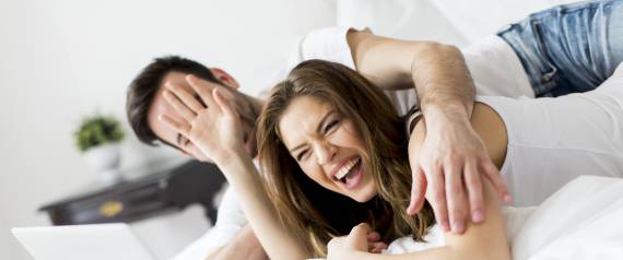 10 جمل سحرية كفيلة بمنحك حياةً زوجيةً سعيدة