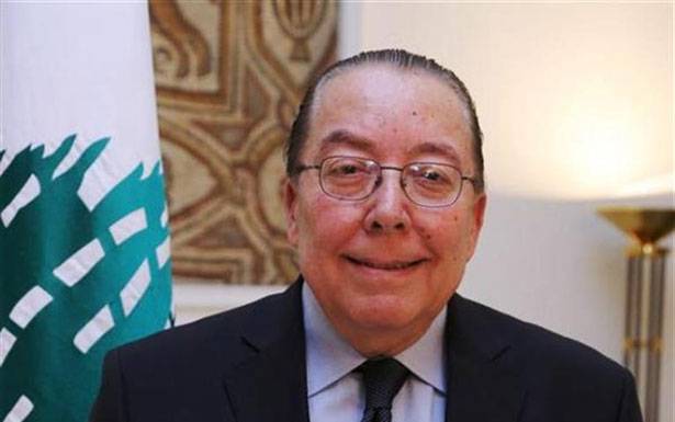 «البيئة» أتلفت مواد غذائية سورية
المشنوق تابع تحضيرات مؤتمر المناخ